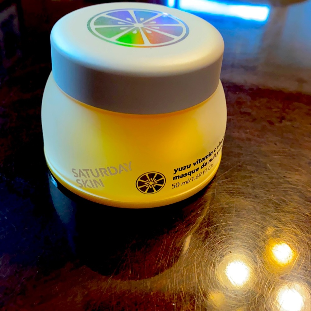 Saturday Skin- Yuzu vitamin c sleep mask